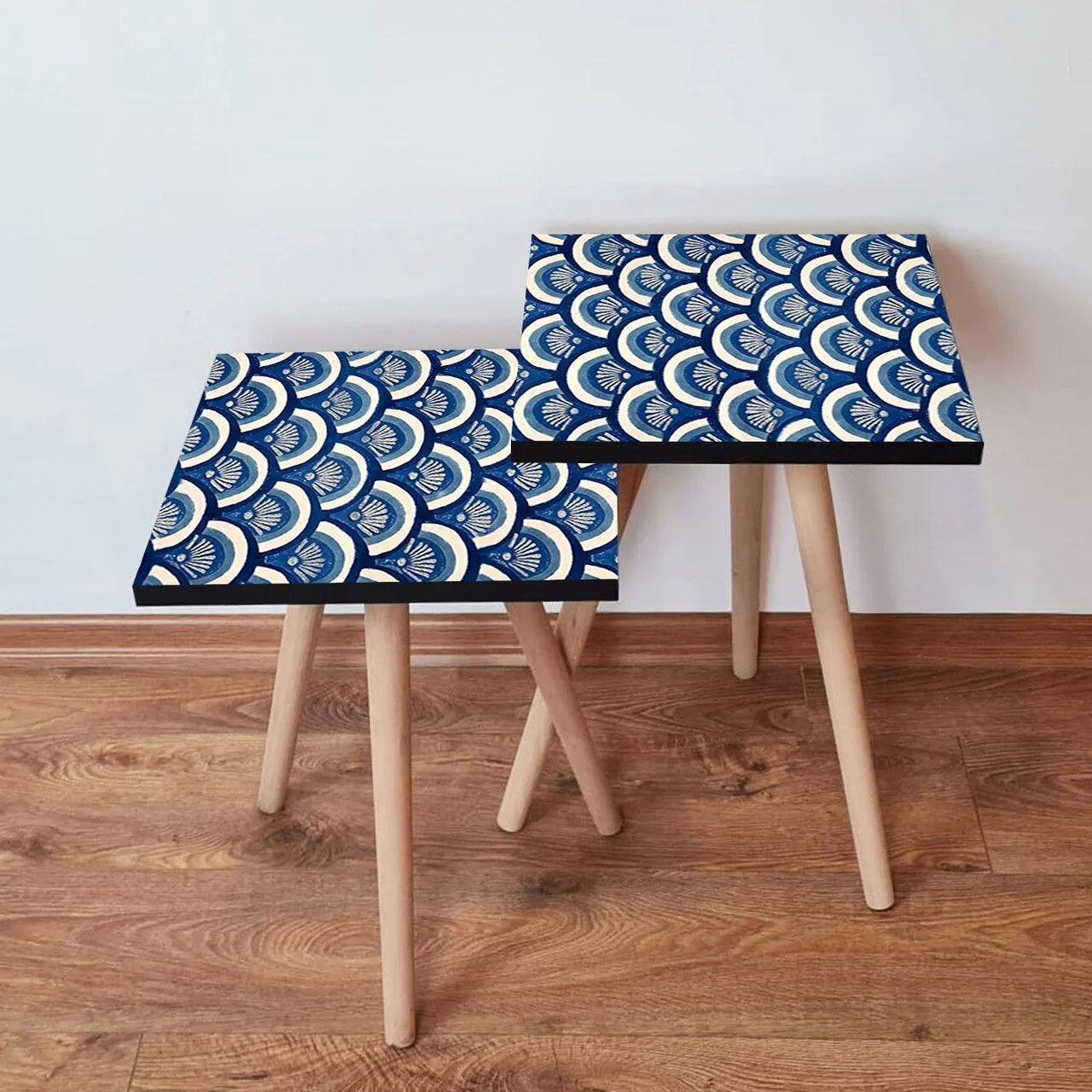 Set masute 2 piese, Hanah Home, 2Shp157, Bleumarin / Albastru / Alb Set masute 2 piese, Hanah Home, 2Shp157, Bleumarin / Albastru / Alb