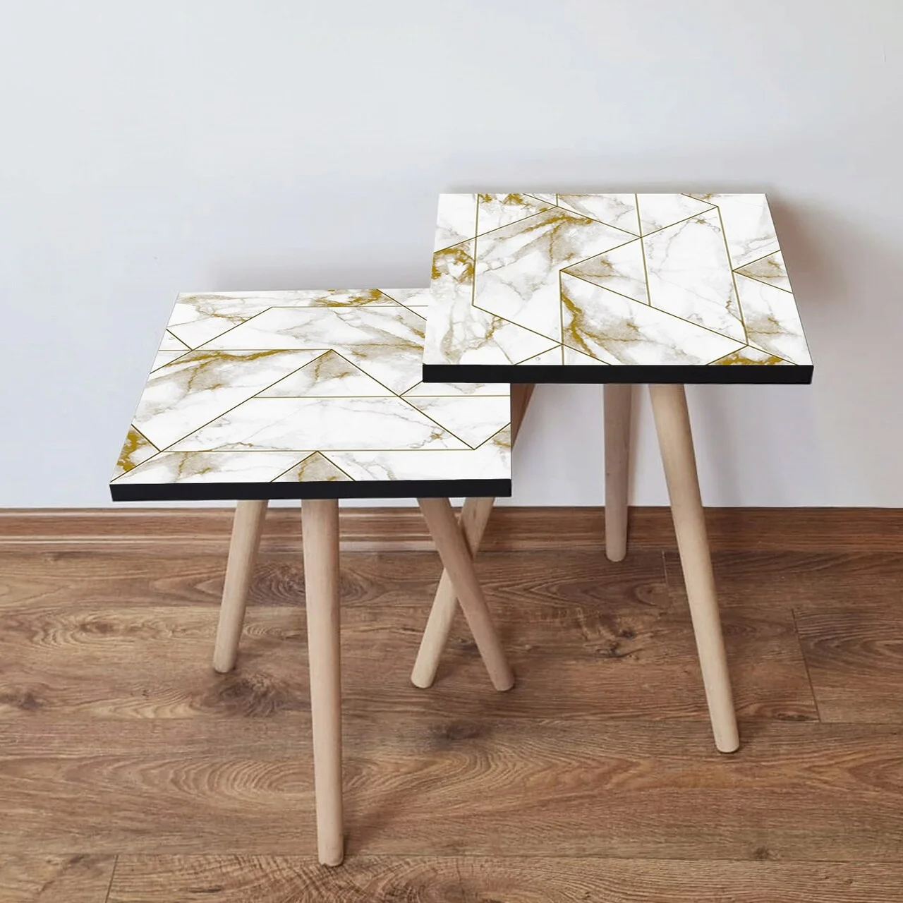Set masute 2 piese, Hanah Home, 2Shp228, Alb/Auriu Set masute 2 piese, Hanah Home, 2Shp228, Alb/Auriu