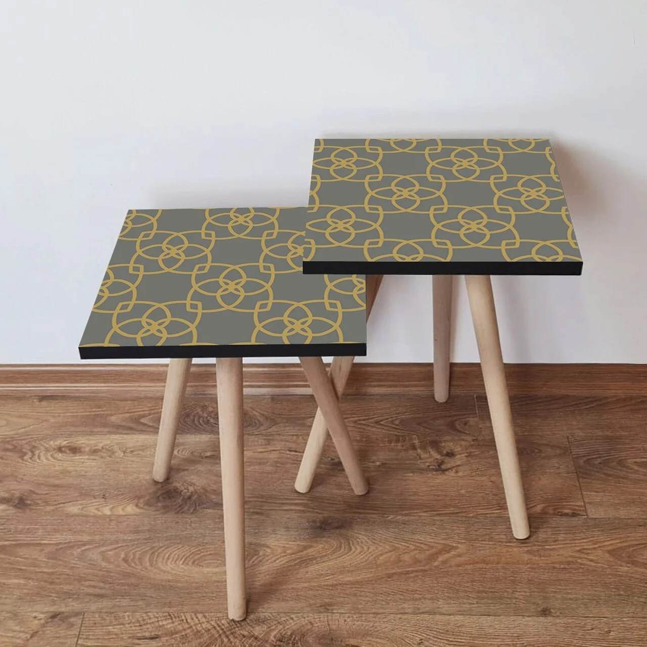 Set masute 2 piese, Hanah Home, 2Shp135, Gri / Auriu Set masute 2 piese, Hanah Home, 2Shp135, Gri / Auriu