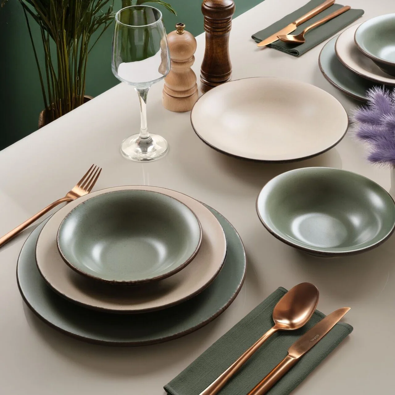 Serviciu de masa, Hermia, 387GRP1419, Farfurie: 20 x 20 x 4 cm (6 bucăți), Bej / Nisipiu Serviciu de masa, Hermia, 387GRP1419, Farfurie: 20 x 20 x 4 cm (6 bucăți), Bej / Nisipiu