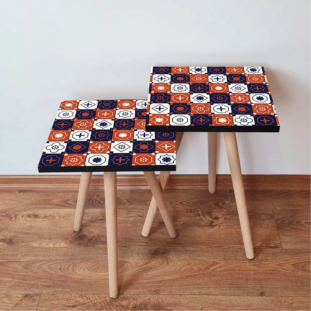 Set masute 2 piese, Hanah Home, 2Shp394, Bleumarin / Portocaliu / Alb Set masute 2 piese, Hanah Home, 2Shp394, Bleumarin / Portocaliu / Alb